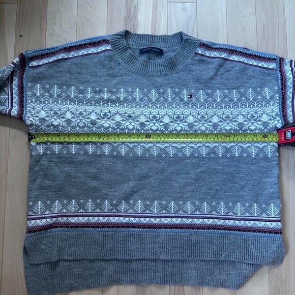 Tommy Hilfiger Knit Sweater – Nordic Pattern, Classic Fit - Picture 6 of 8